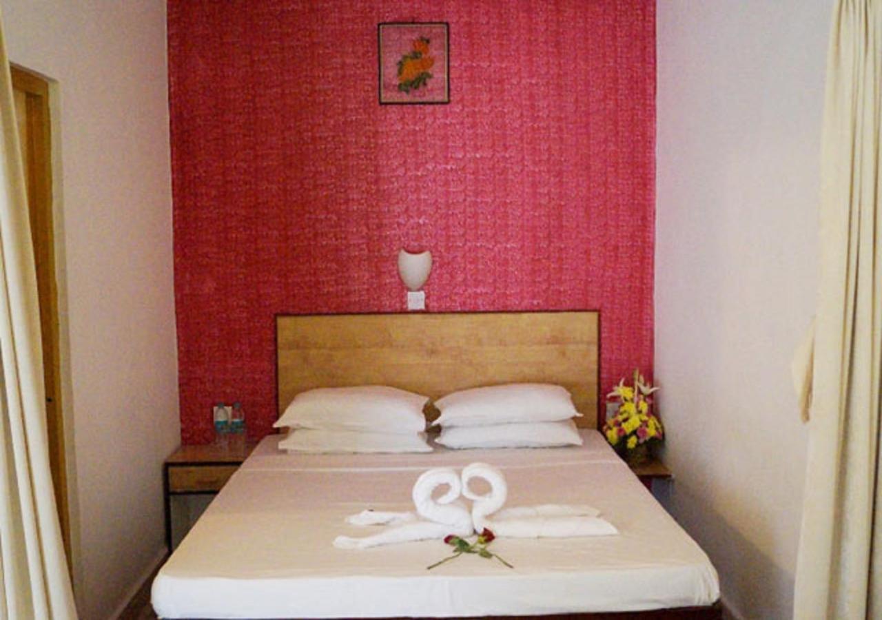 Time & Leisure Hotels 坎多林 外观 照片